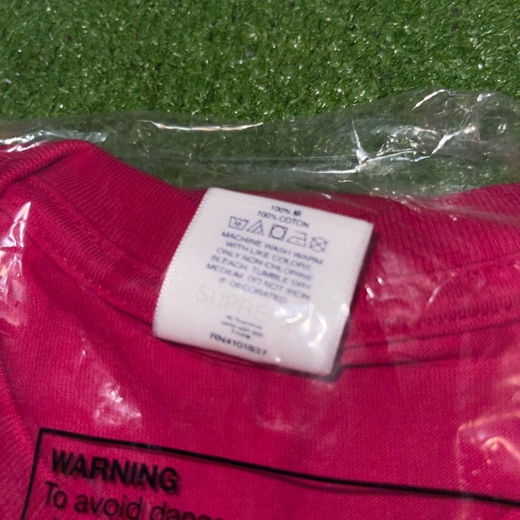 Supreme Alien Tee🆕 - Picture 7 of 7